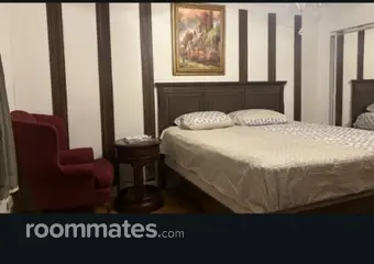 Room for rent in Phoenix, AZ $1000, house