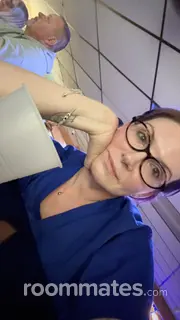 Roommate looking Chicago, IL, $1000