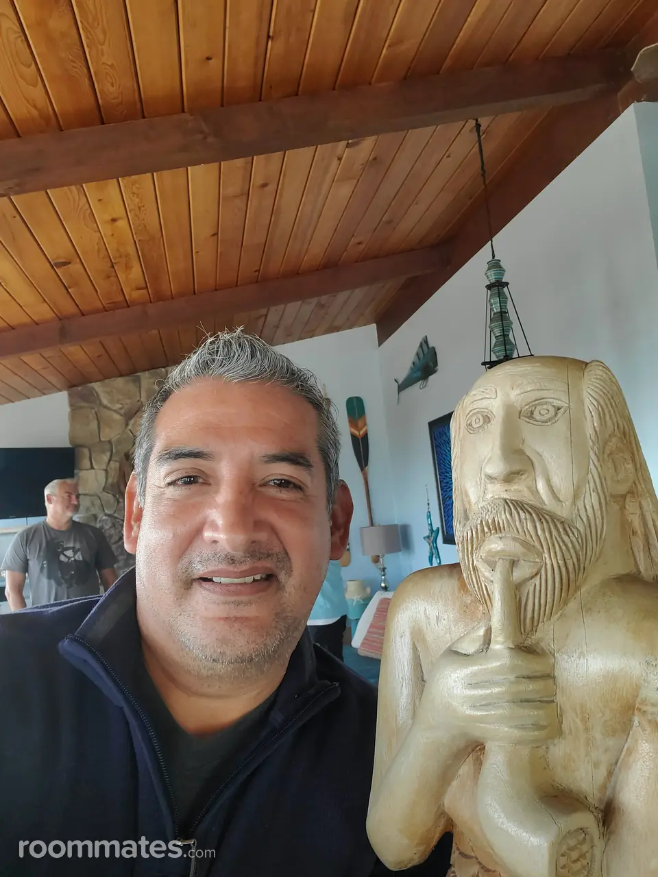 Profile photo 4 of 4