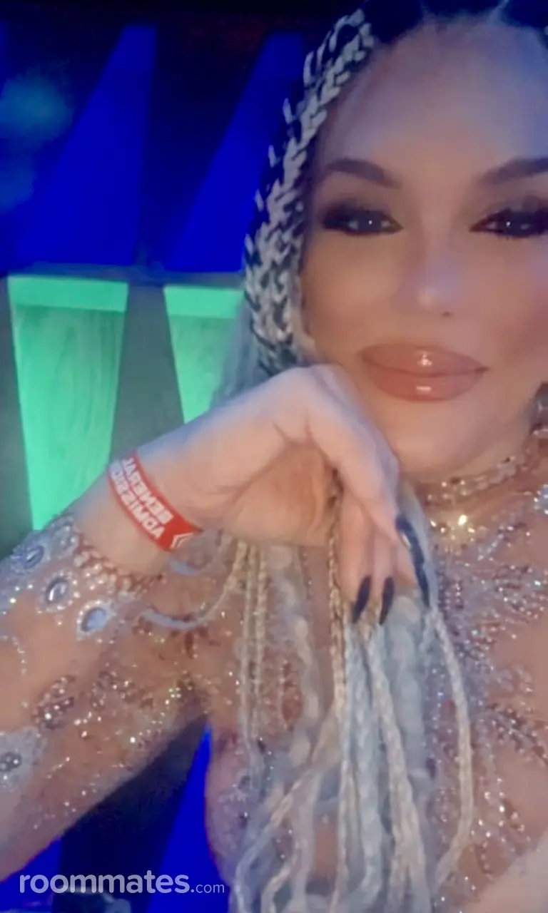 Profile photo 2 of 3