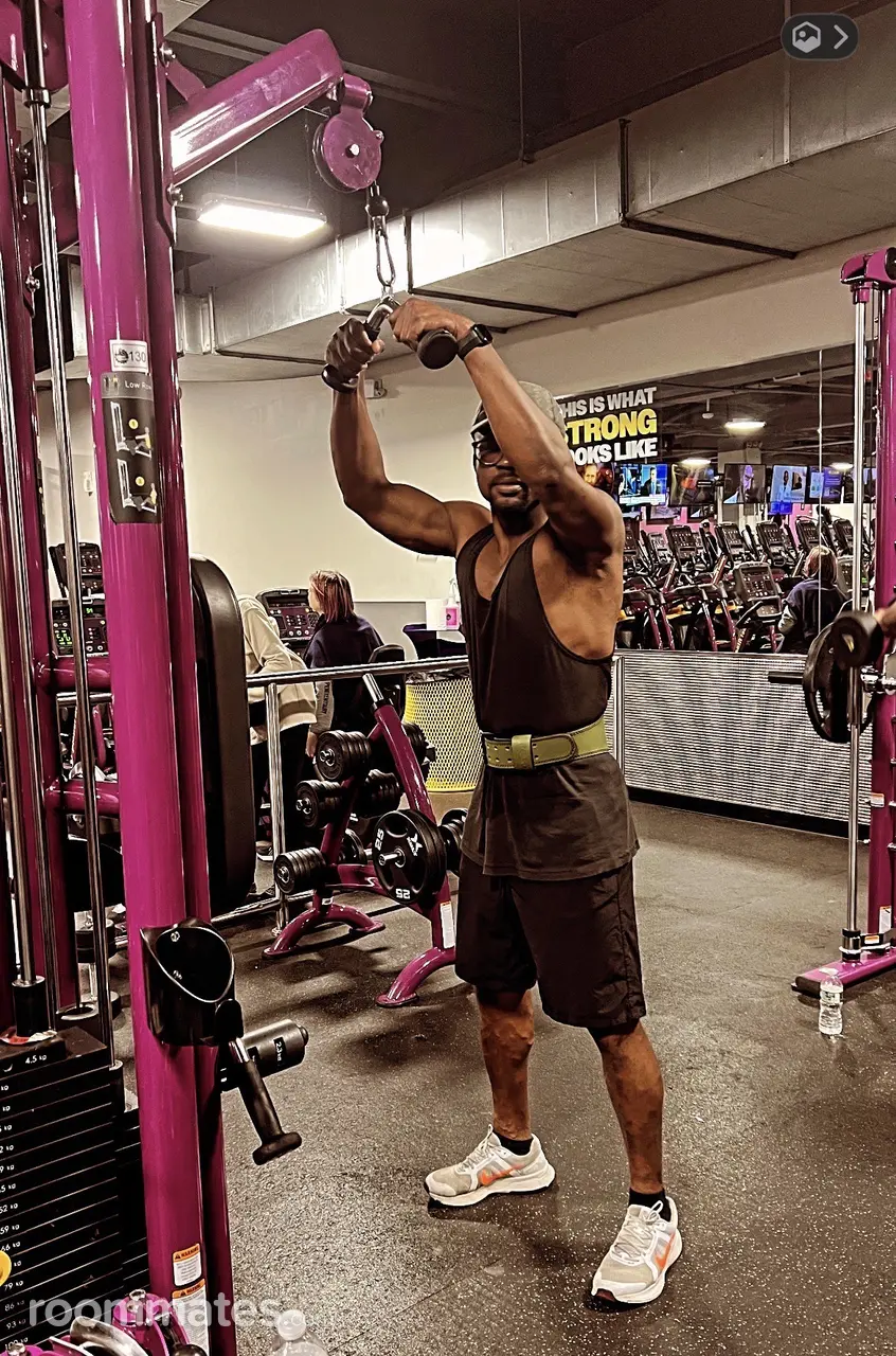 Profile photo 2 of 7