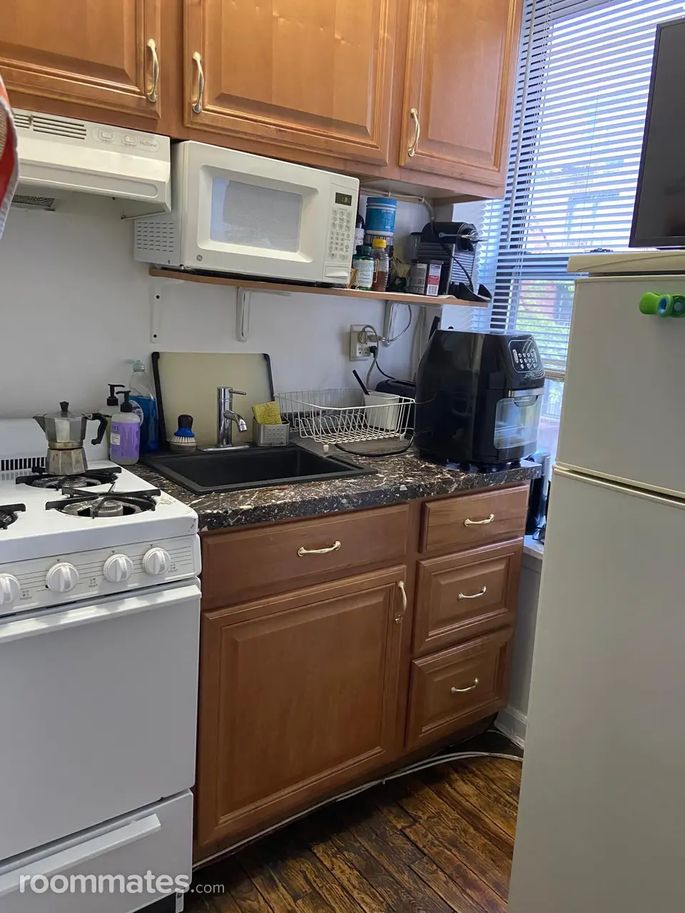 Profile photo 4 of 7