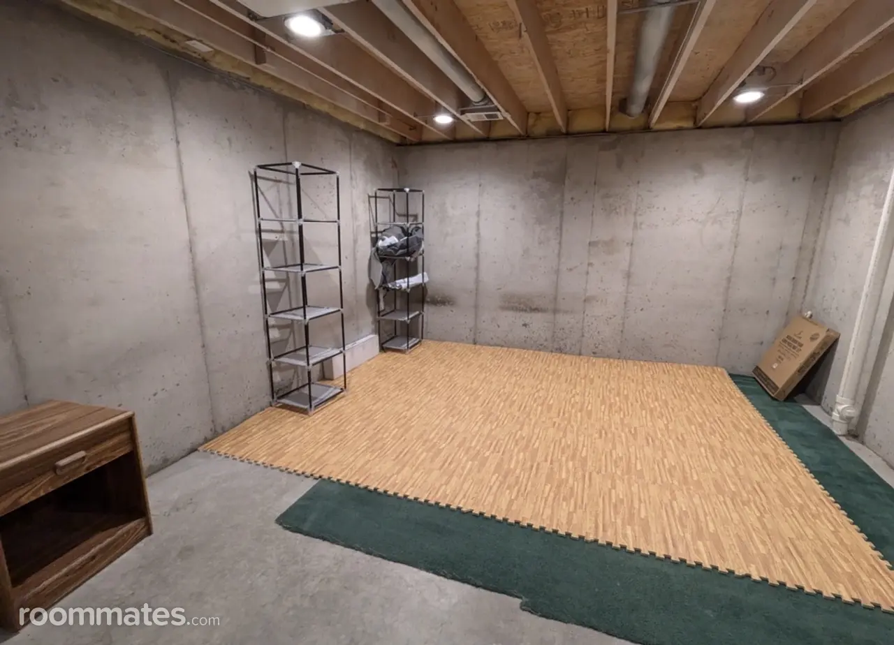 Profile photo 6 of 11