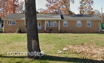 Room for rent in Spartanburg, SC $1200, house
