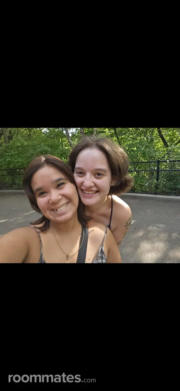 Profile photo 1 of 10