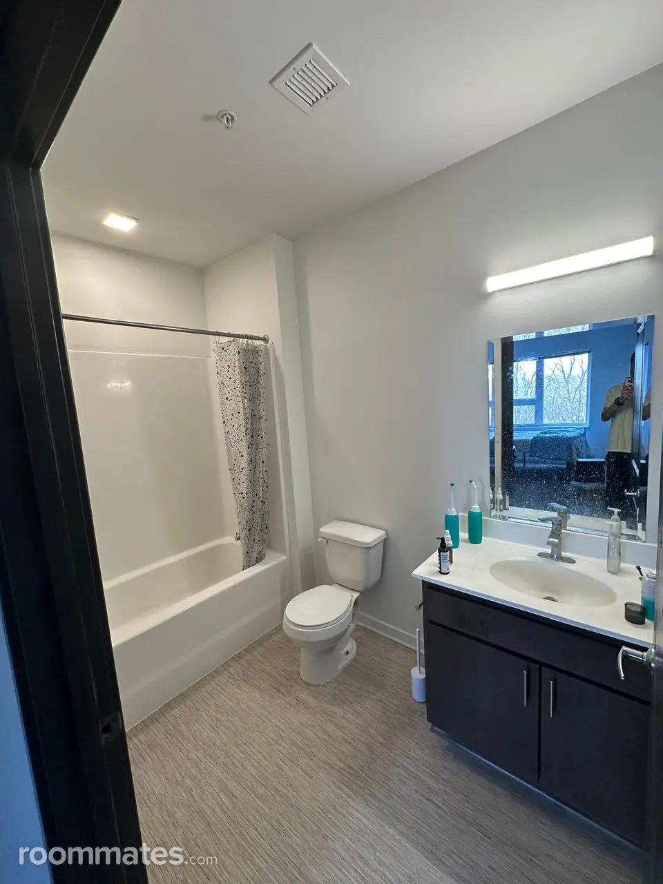 Profile photo 2 of 3