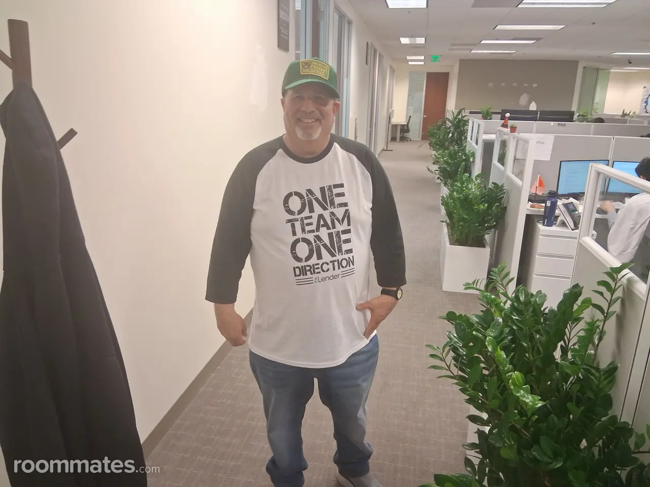 Profile photo 1 of 1