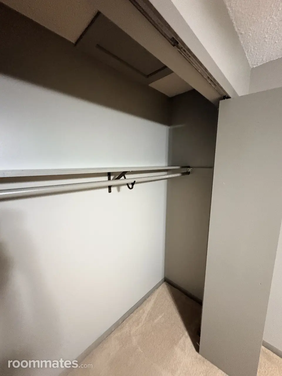 Profile photo 3 of 10