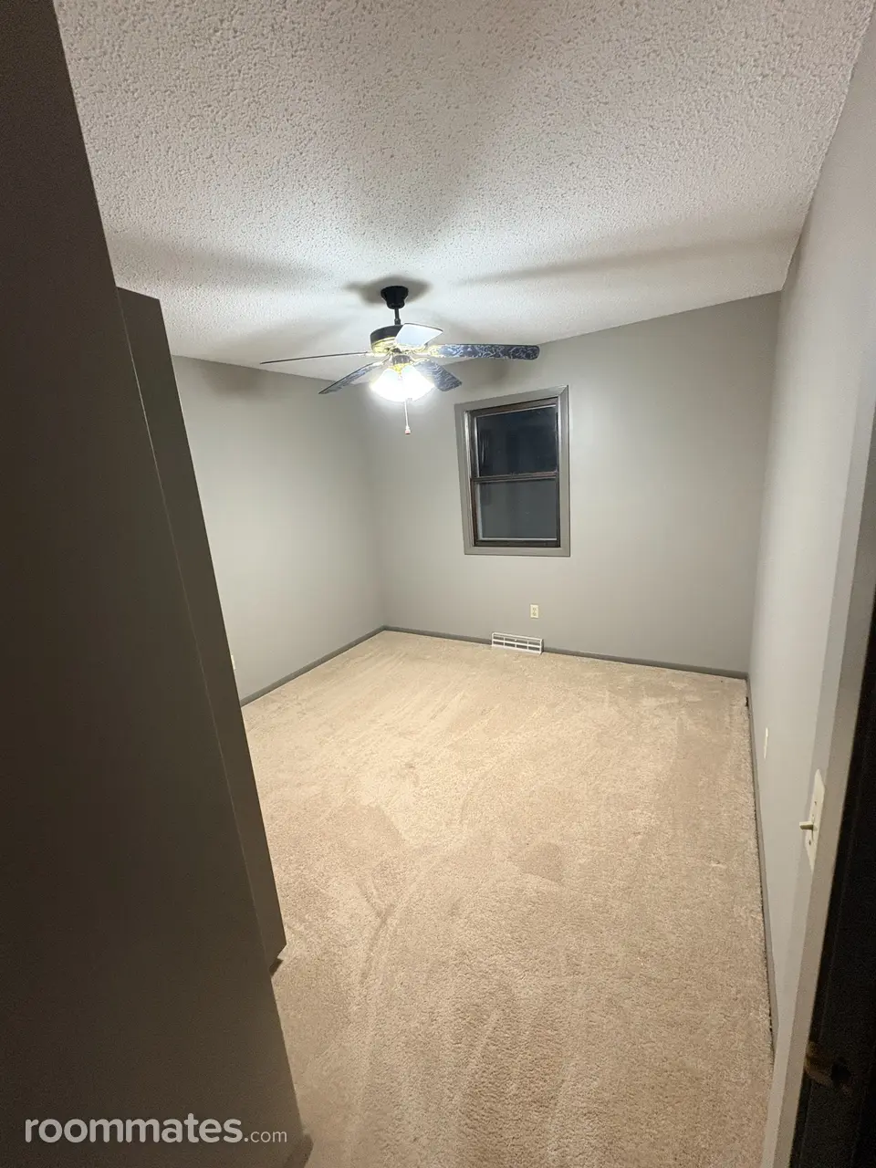 Profile photo 5 of 10