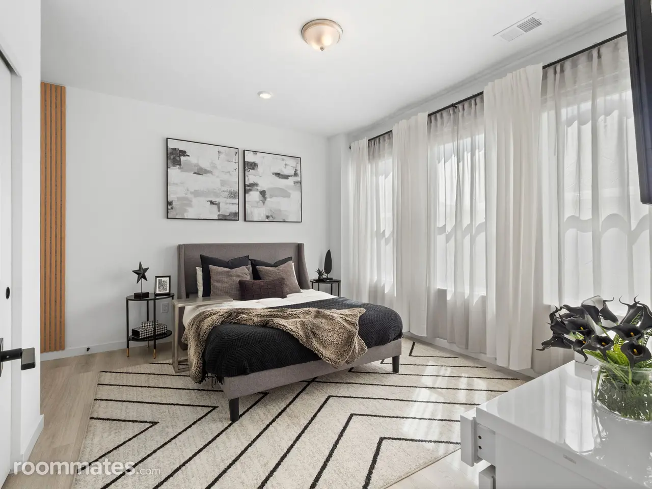 Profile photo 2 of 9