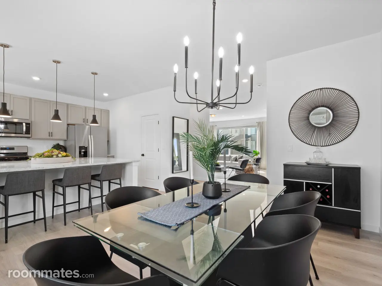 Profile photo 6 of 9