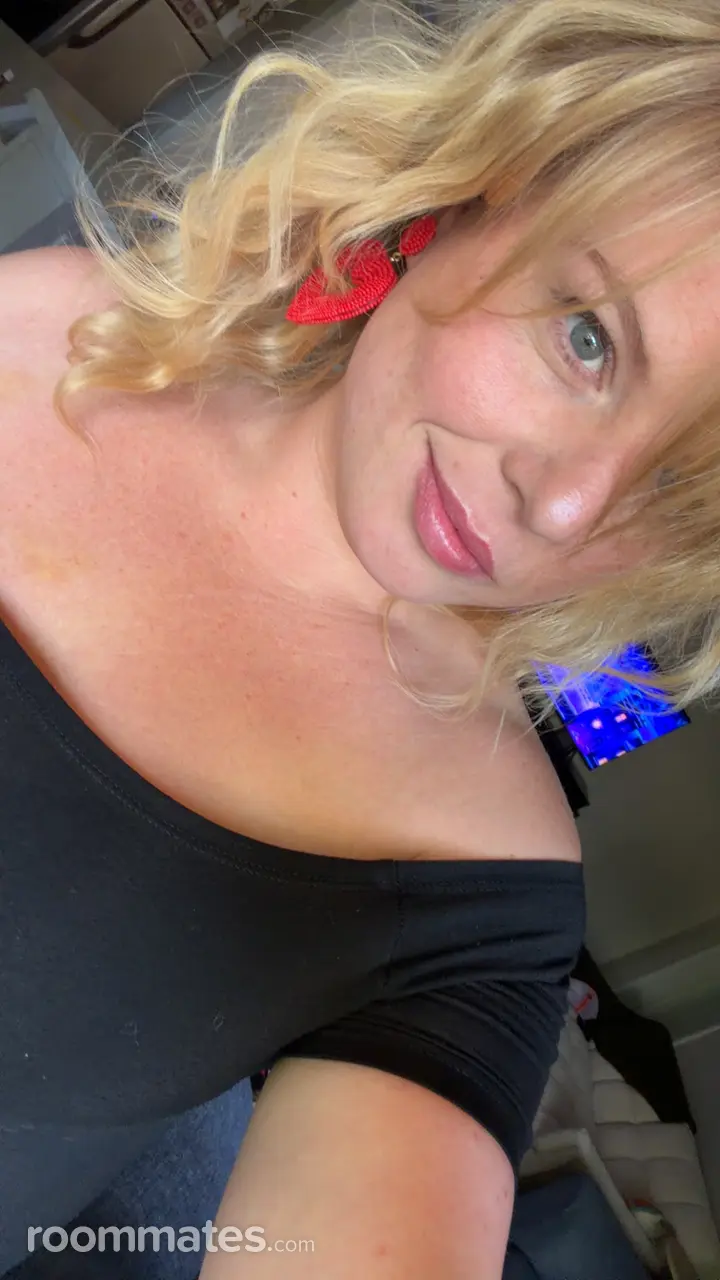 Profile photo 5 of 5