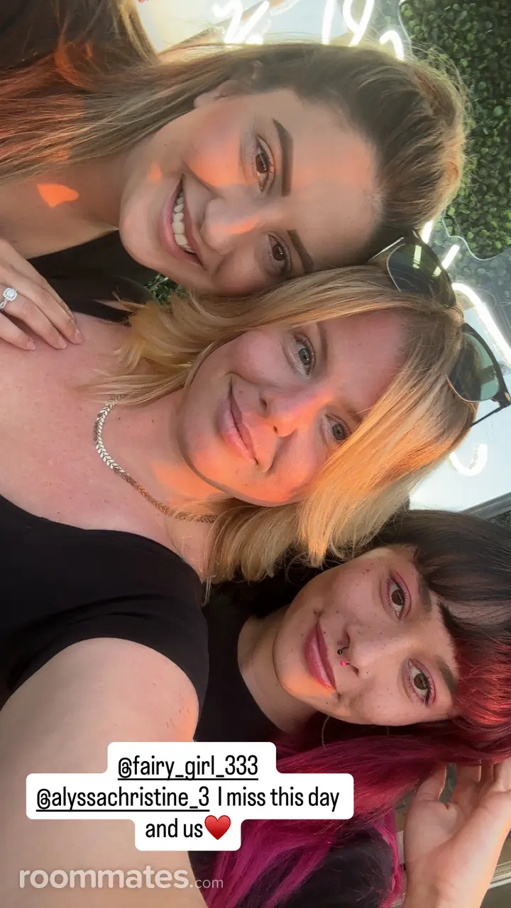 Profile photo 3 of 5