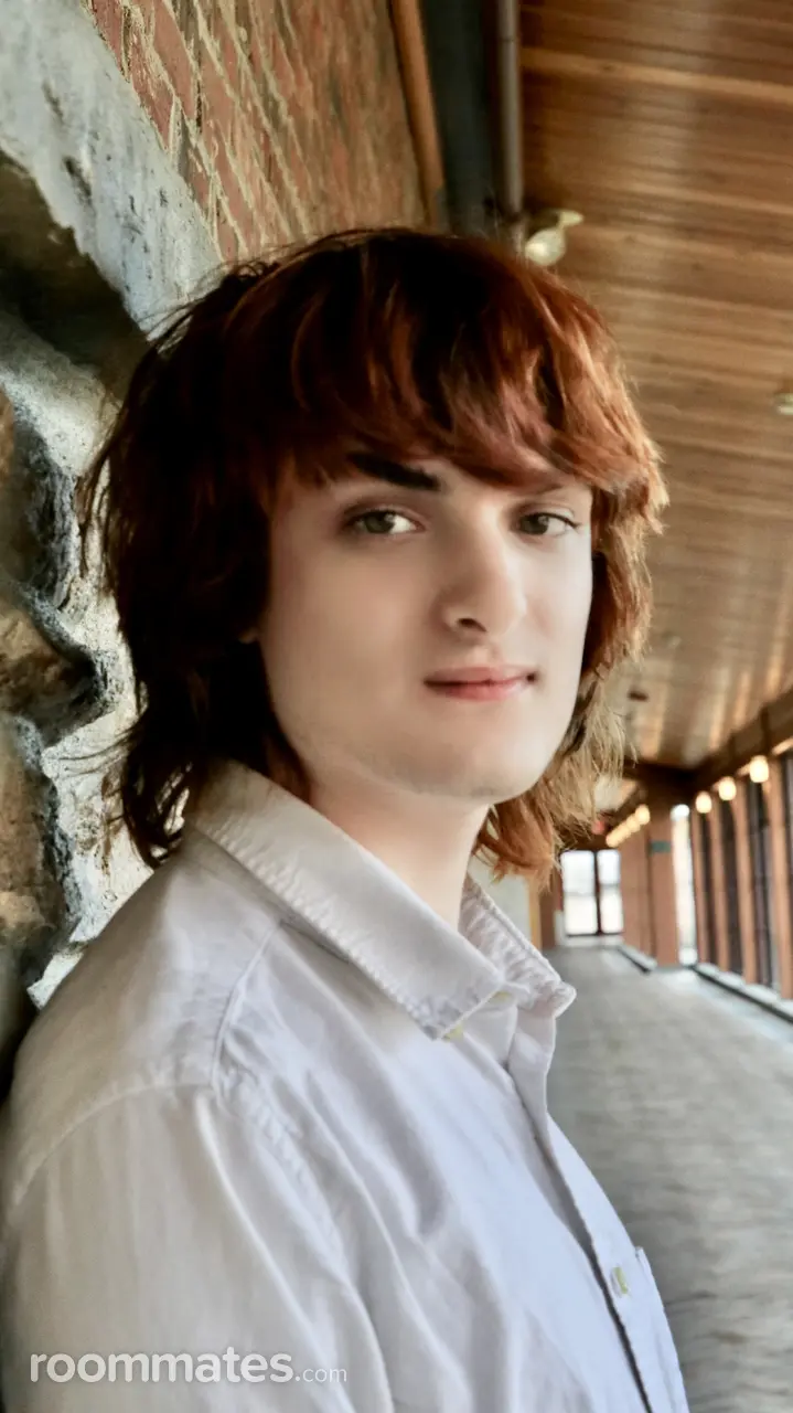 Profile photo 1 of 2