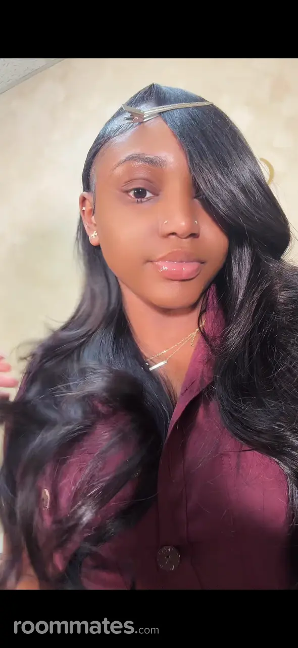 Profile photo 1 of 2