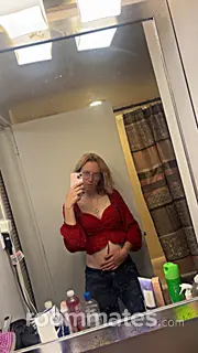 Roommate looking Albuquerque, NM, $900