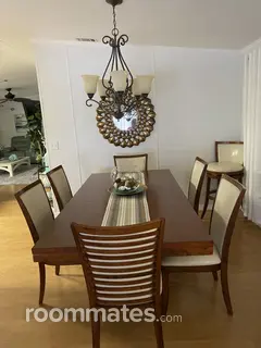 Room for rent in Melbourne, FL $1000, house