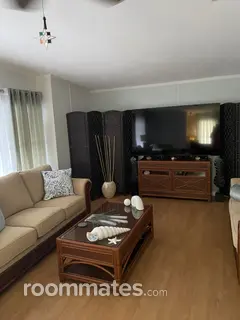Room for rent in Melbourne, FL $1000, house