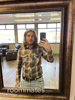 Roommate looking Greensboro, NC, $1100