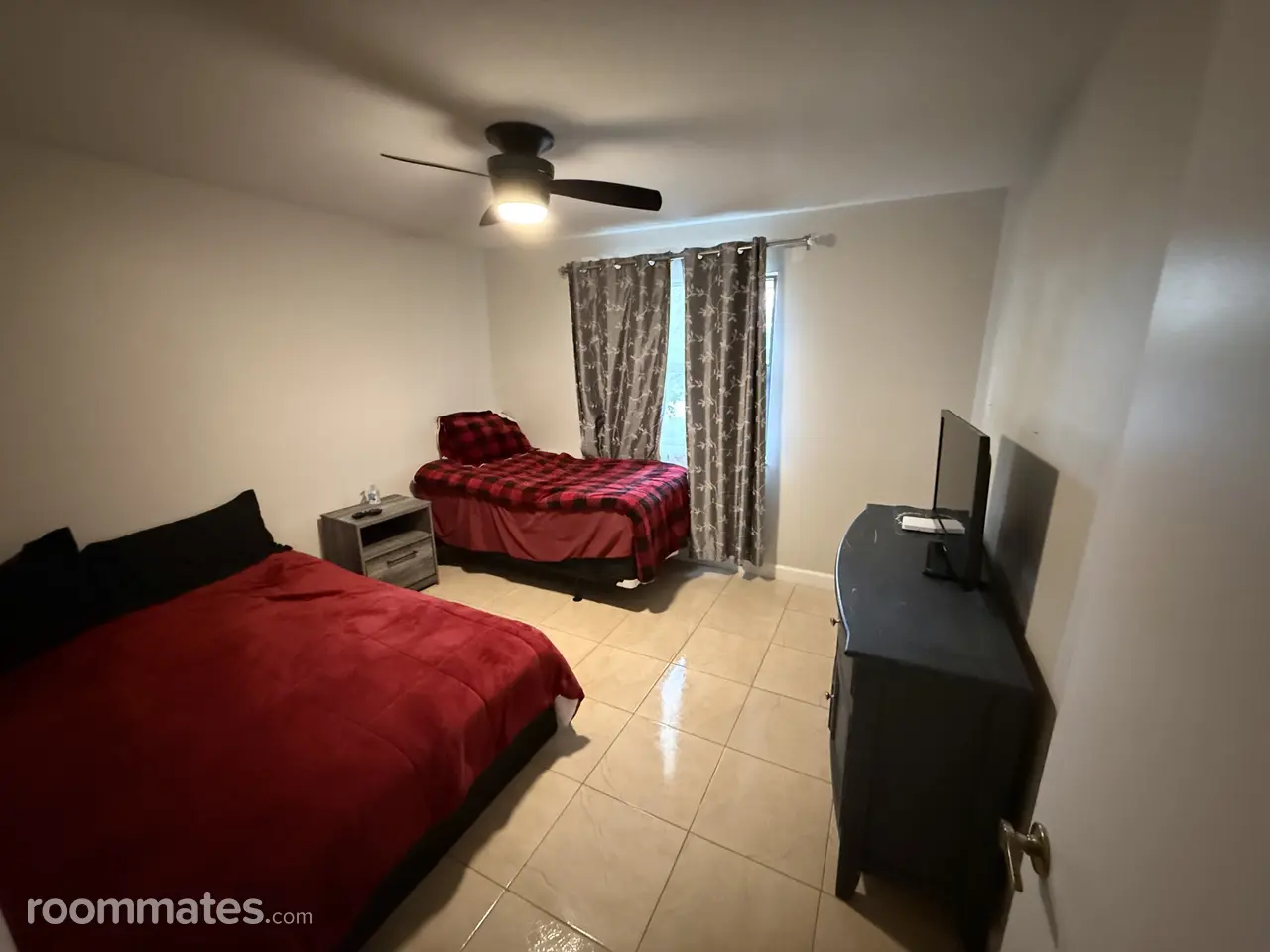 Profile photo 2 of 3