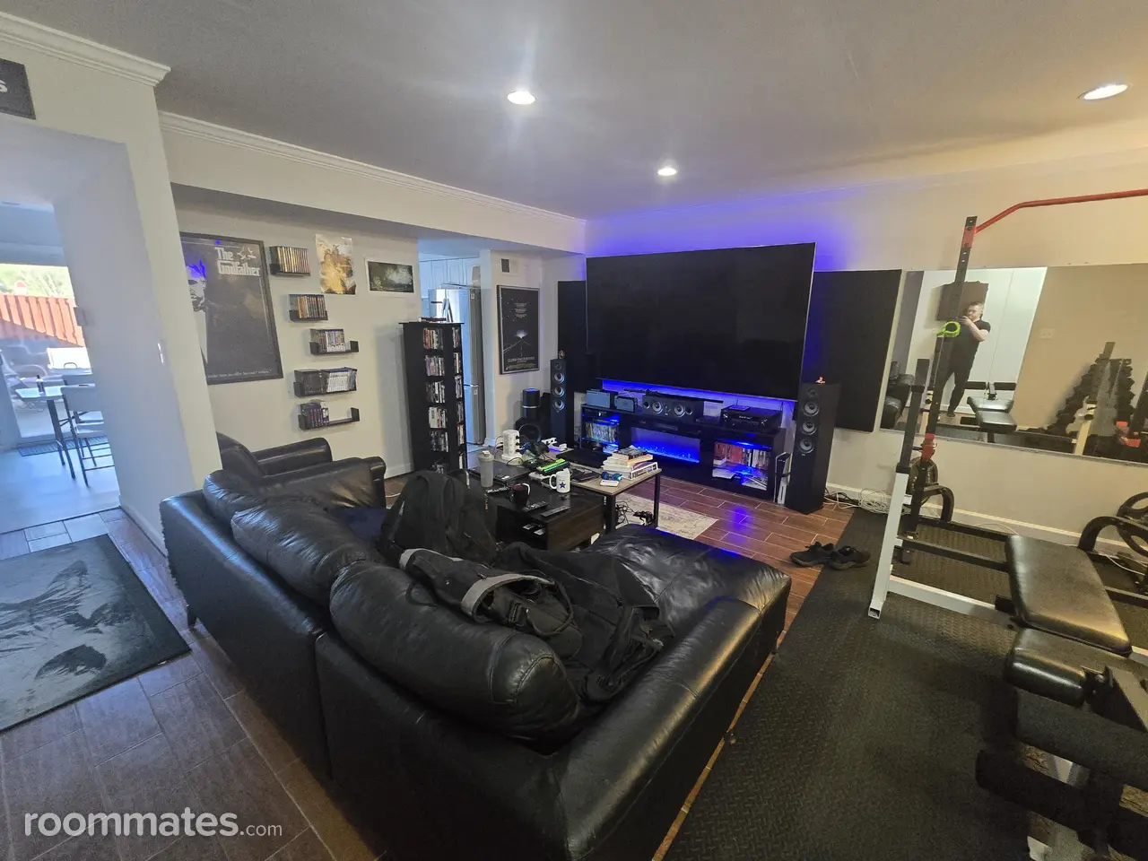 Profile photo 10 of 11