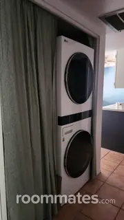 Room for rent in Phoenix, AZ $950, townhouse