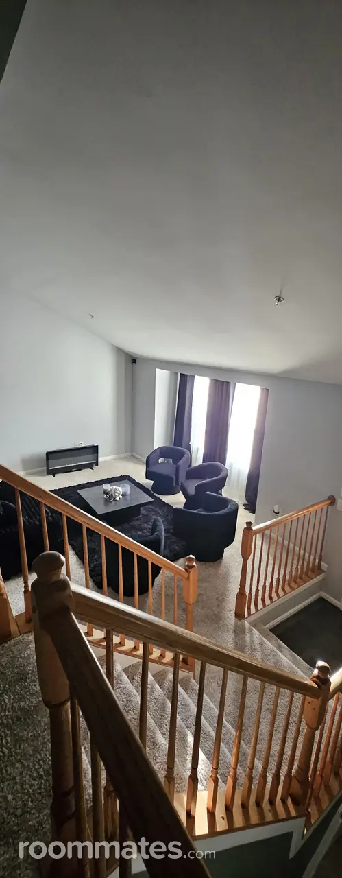 Profile photo 4 of 9