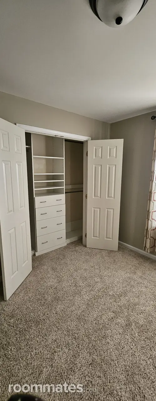 Profile photo 5 of 9