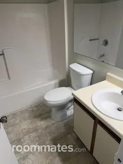 Room for rent in Newport News, VA $800, apartment