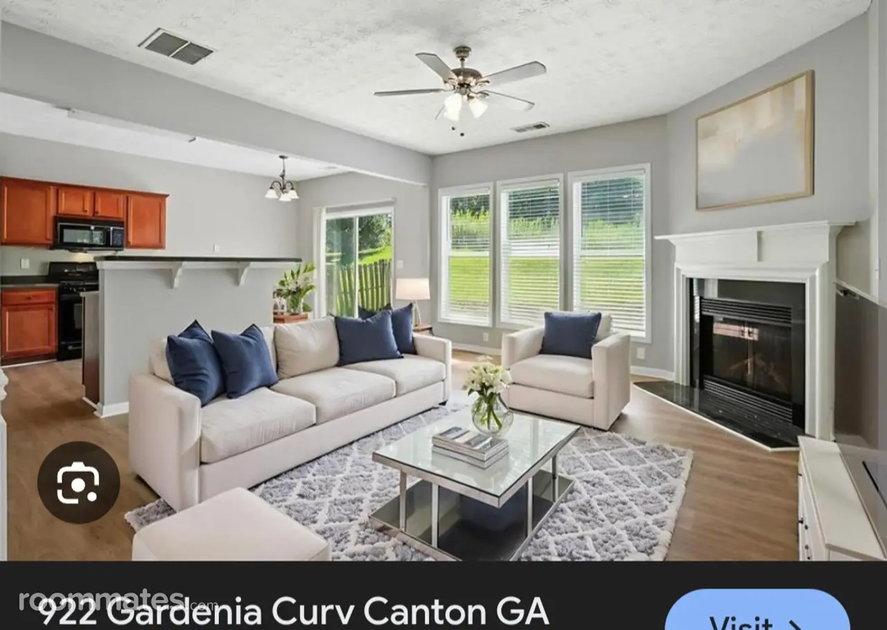 Profile photo 4 of 11