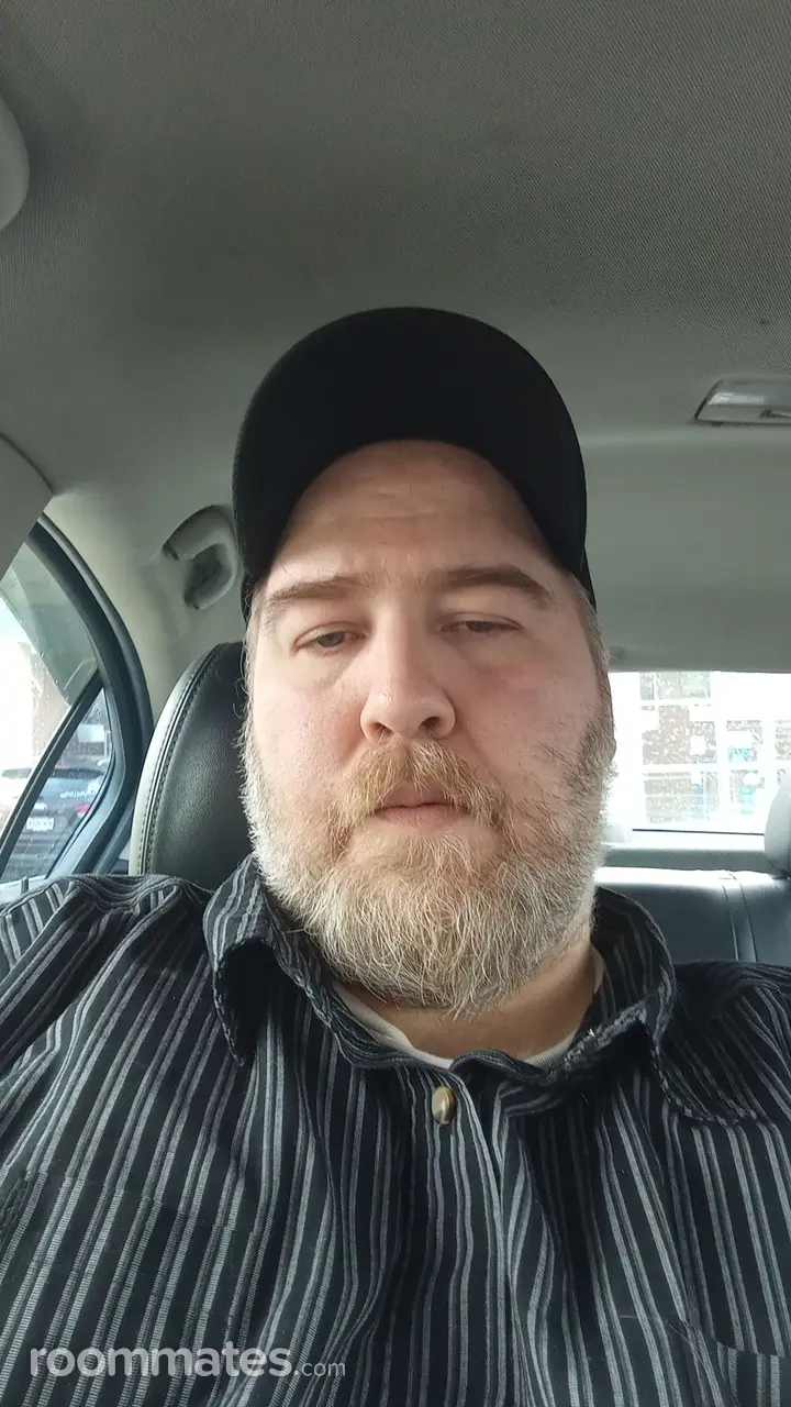 Profile photo 3 of 4