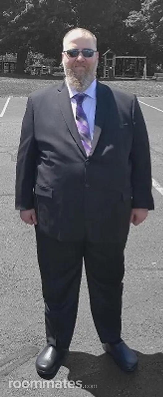 Profile photo 2 of 4