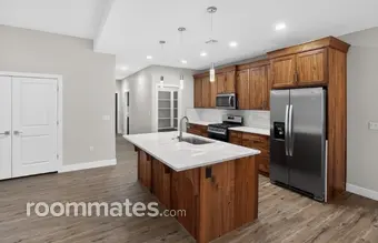 Room for rent in Hurricane, UT $1350, house