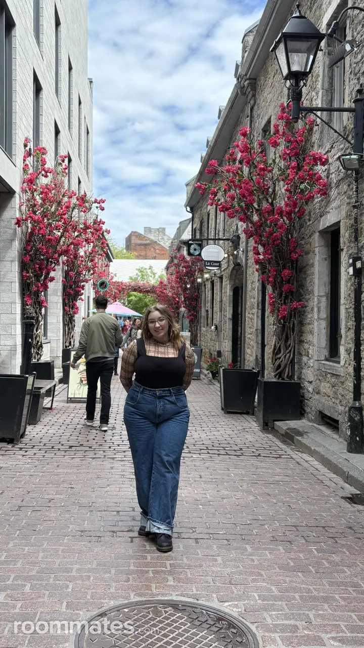 Profile photo 3 of 5