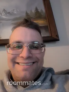 Roommate looking Manchester, NH, $1200