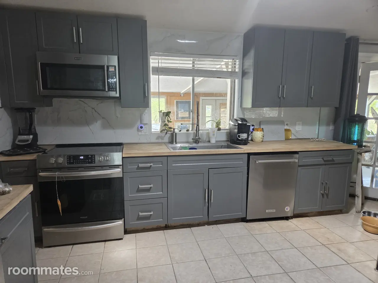 Profile photo 5 of 8