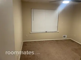 Room for rent in Bordentown, NJ $1100, townhouse