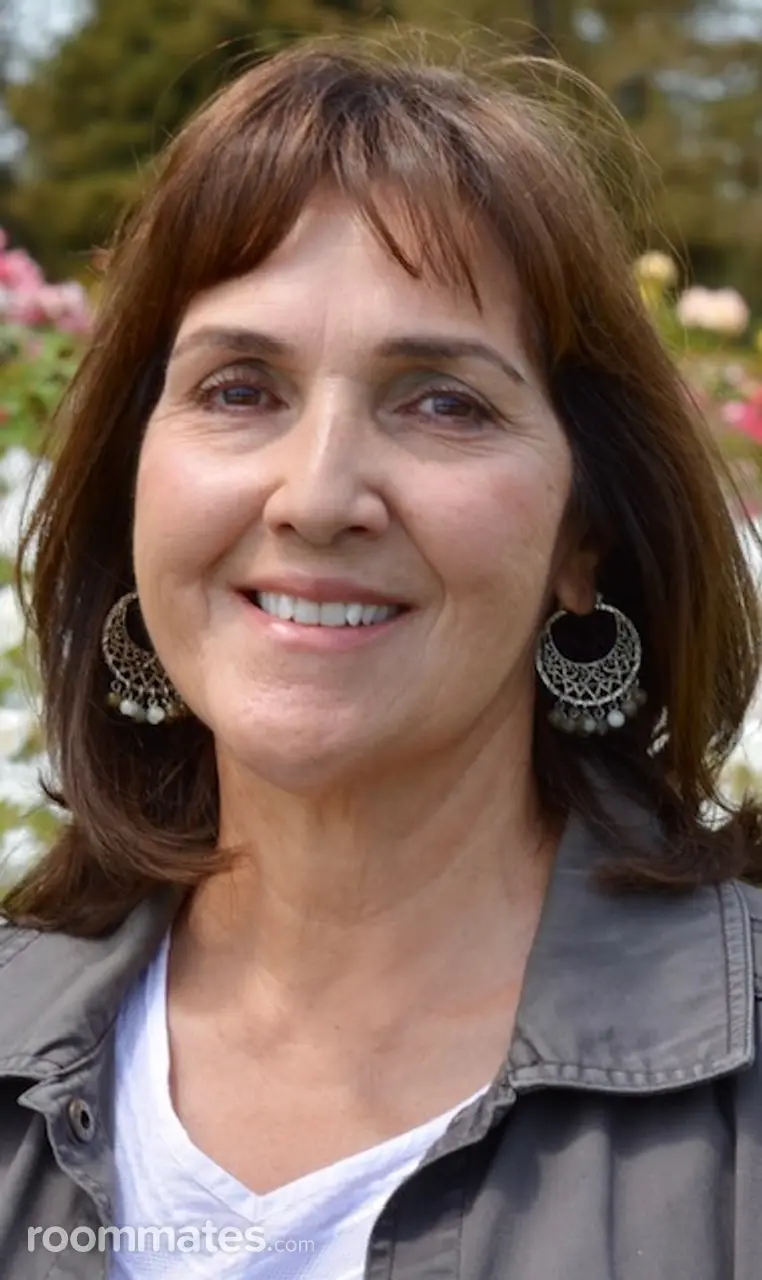 Profile photo 6 of 6