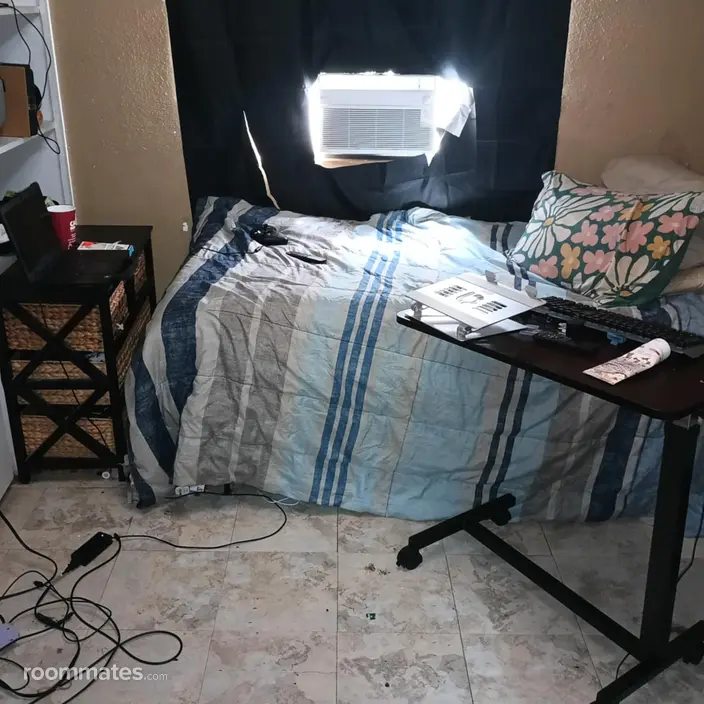 Room for rent in Marrero, LA $600, townhouse