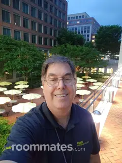 Roommate looking Alexandria, VA, $1200