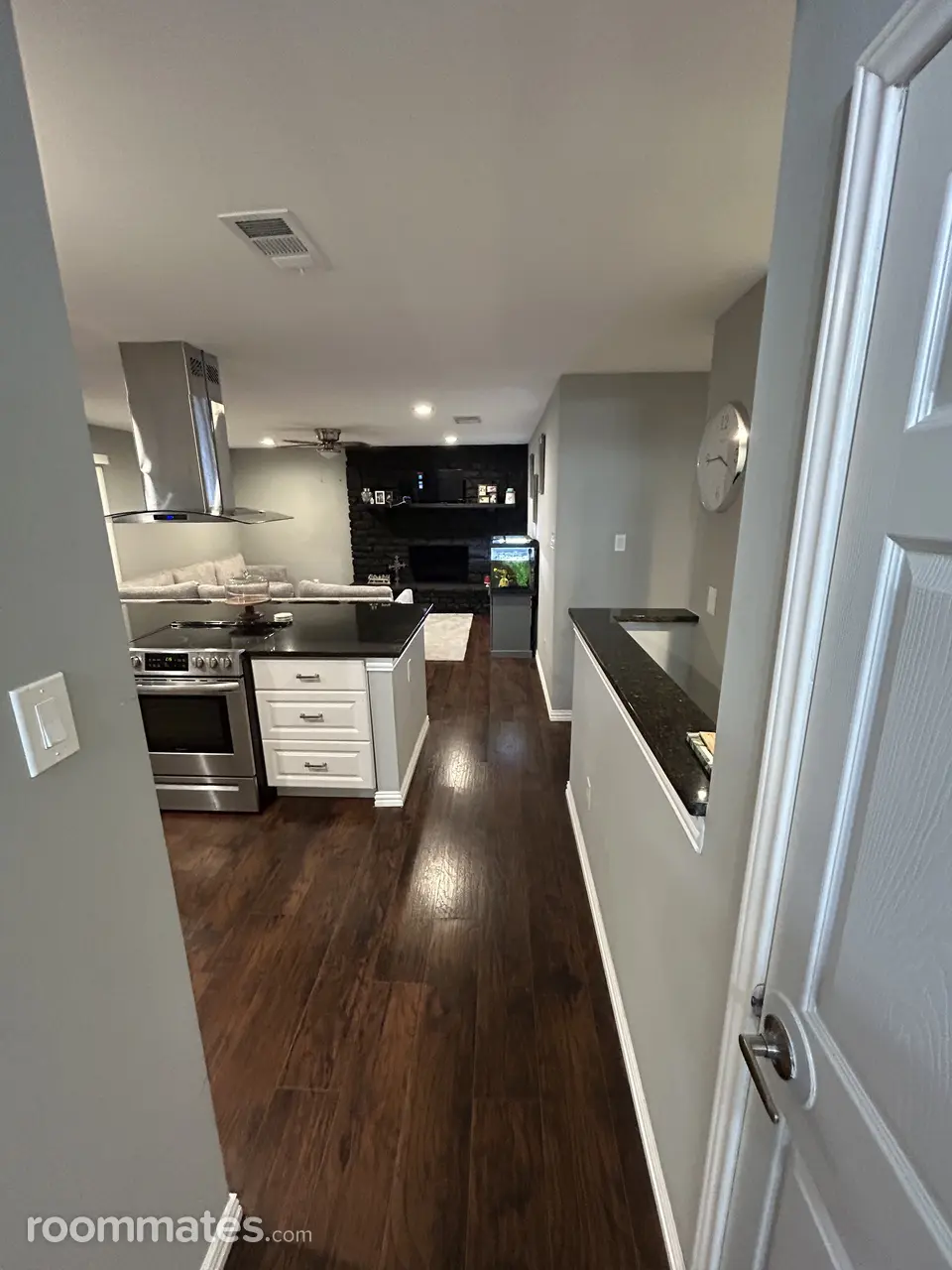 Profile photo 10 of 11