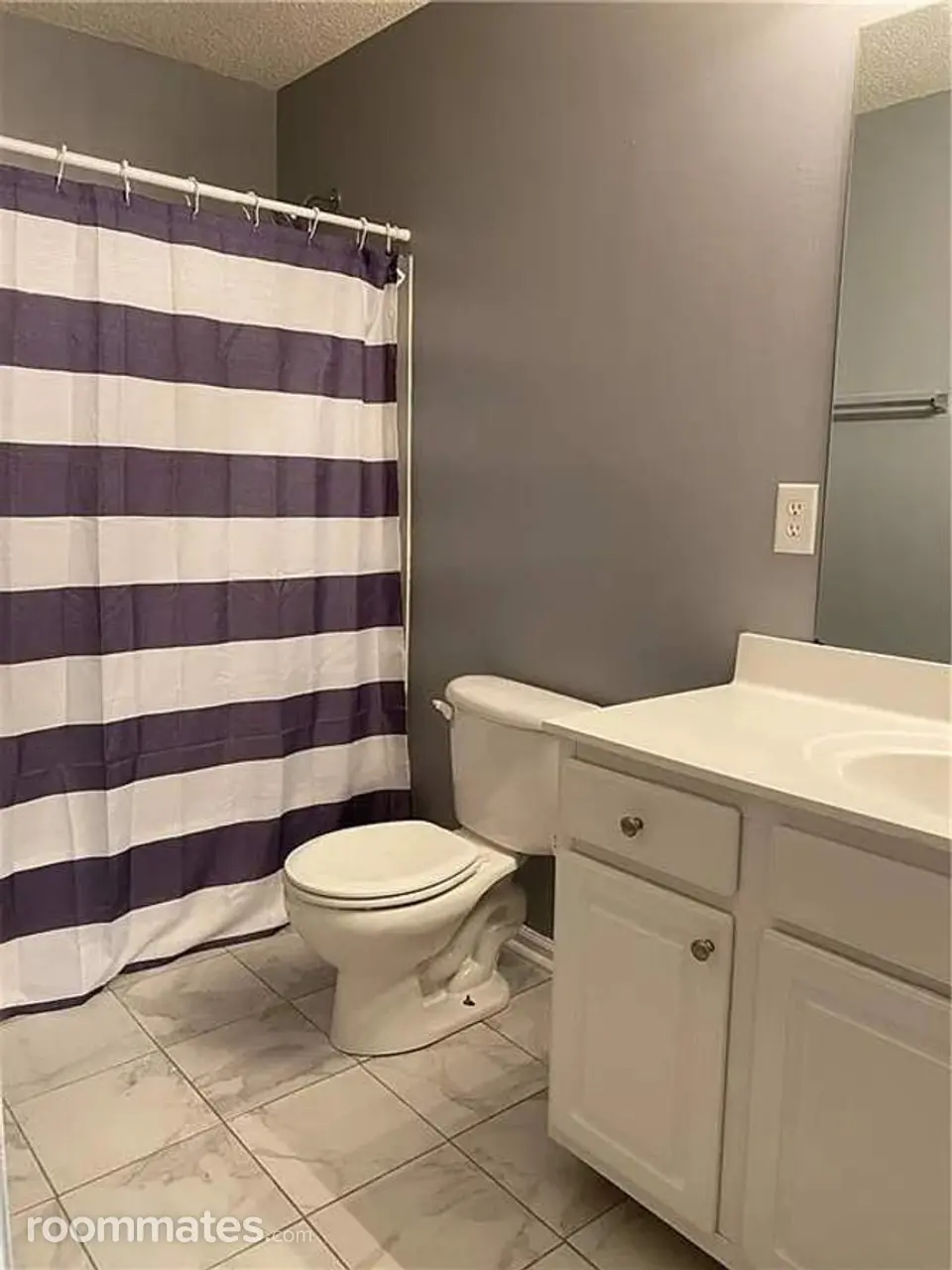 Profile photo 4 of 8