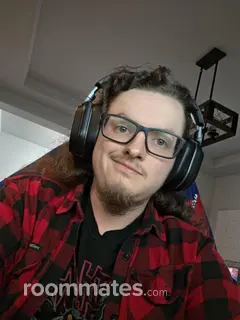 Roommate looking Tacoma, WA, $900