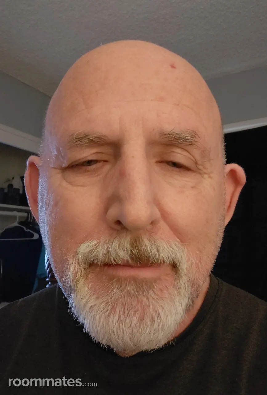 Profile photo 7 of 7