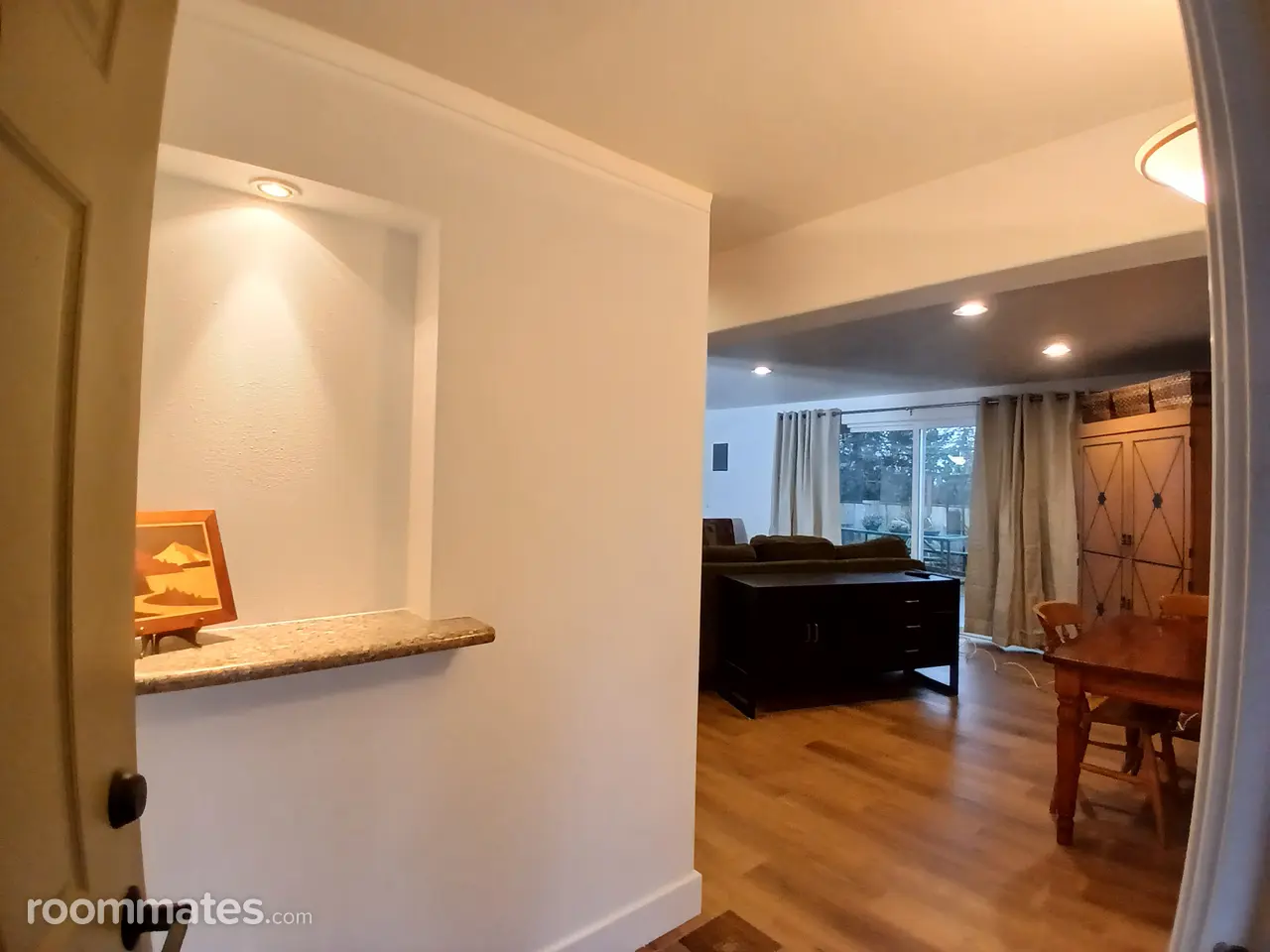 Profile photo 2 of 10