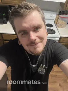 Roommate looking Fort Collins CO, $800