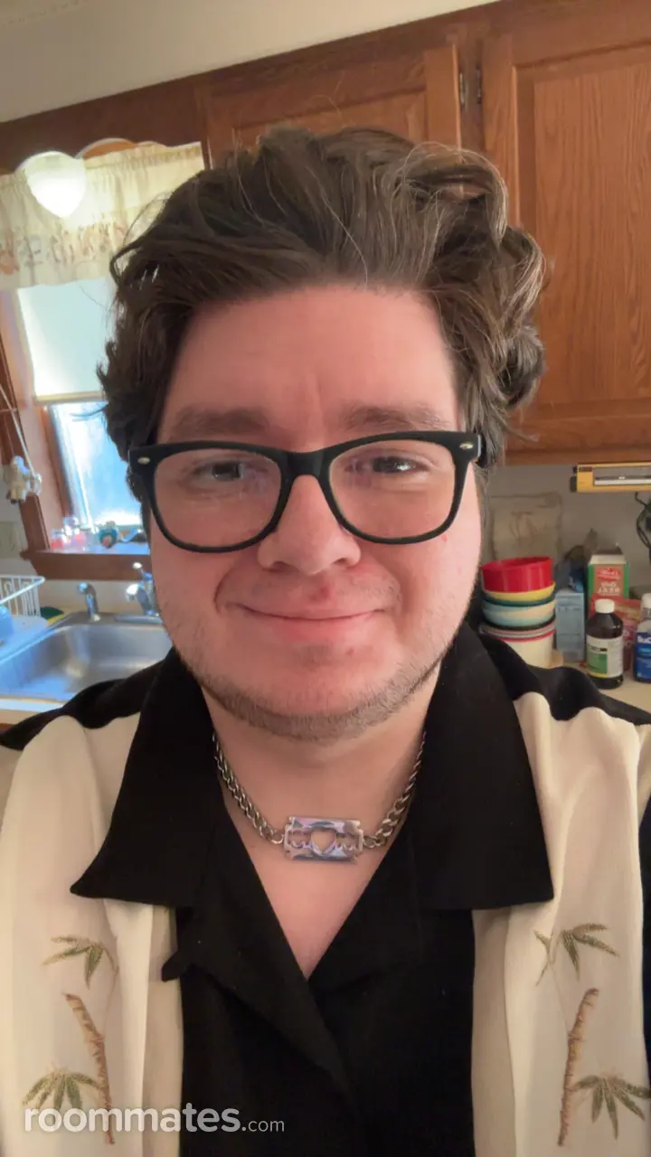 Profile photo 1 of 1