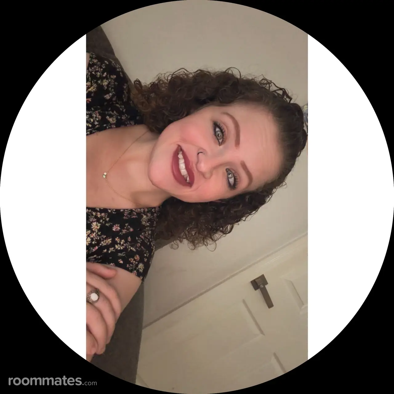 Profile photo 4 of 4