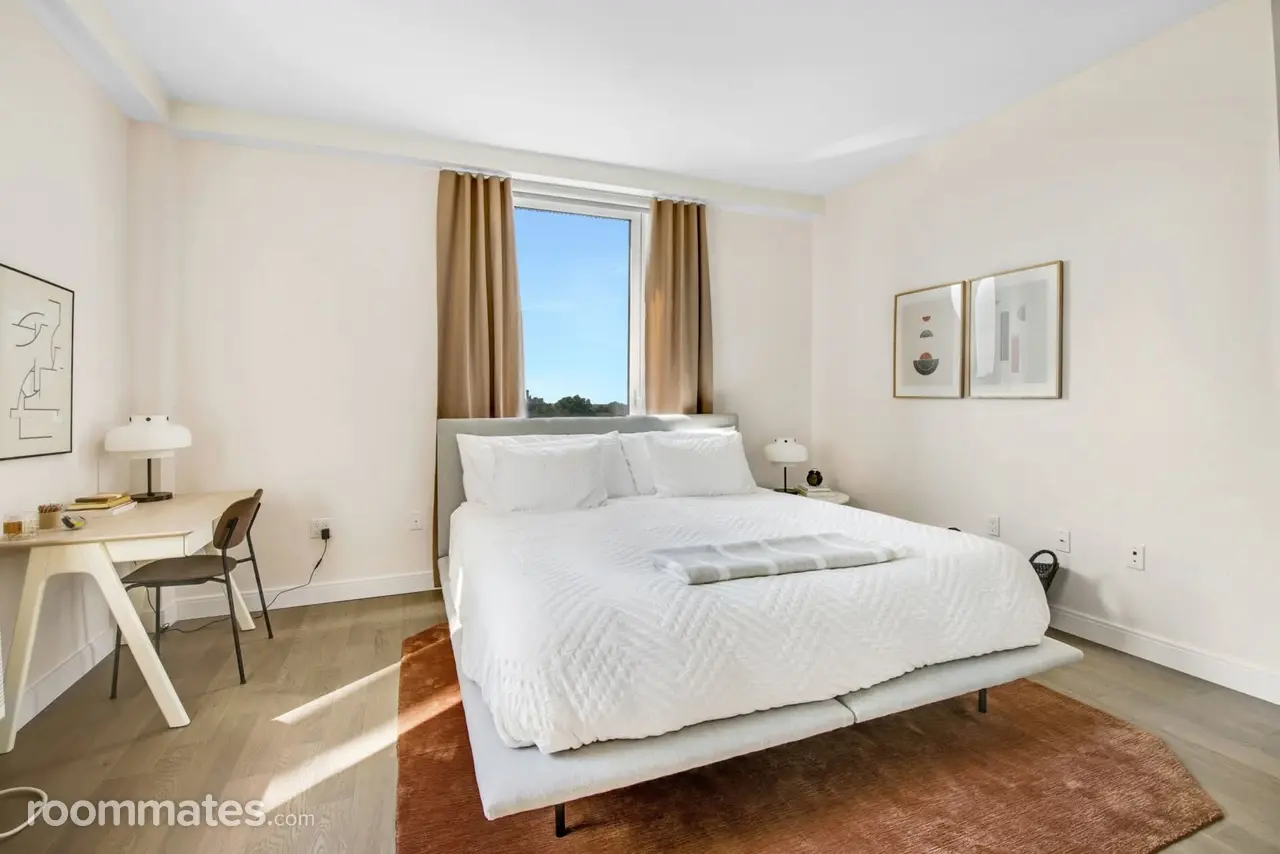 Profile photo 9 of 11