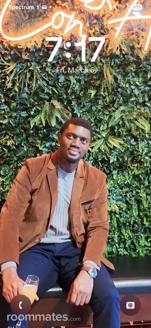 Profile photo 11 of 11